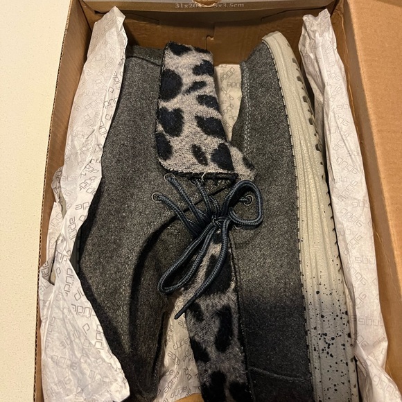 Women’s size 11 Hey Dude grey cheetah booties. In good condition! $27 OBO - Picture 3 of 5